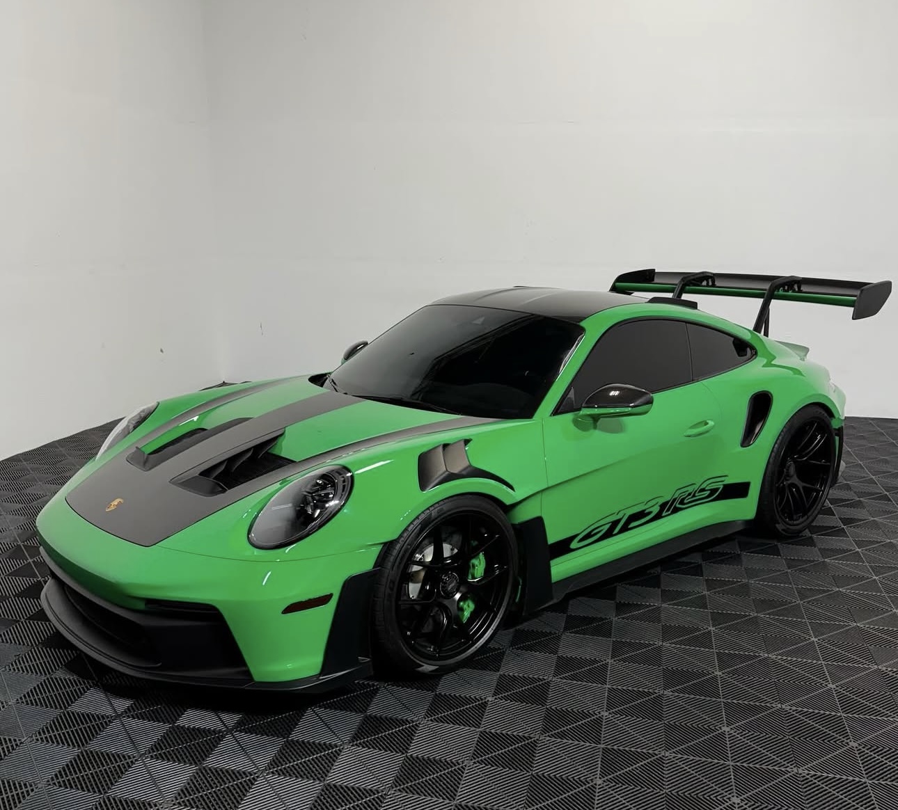 Featured Wrap 3